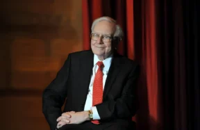 Warren Buffett’s Evergreen Wisdom: 6 Investing Lessons for Every Market Cycle