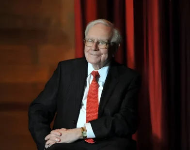 Warren Buffett’s Evergreen Wisdom: 6 Investing Lessons for Every Market Cycle