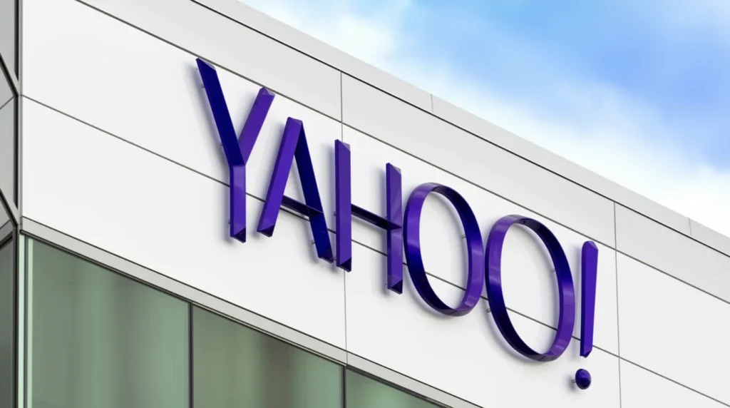 How Yahoo Lost the Internet: The Missed Decisions That Crushed a $125 Billion Giant