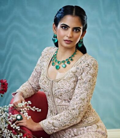 Isha Ambani Jio story